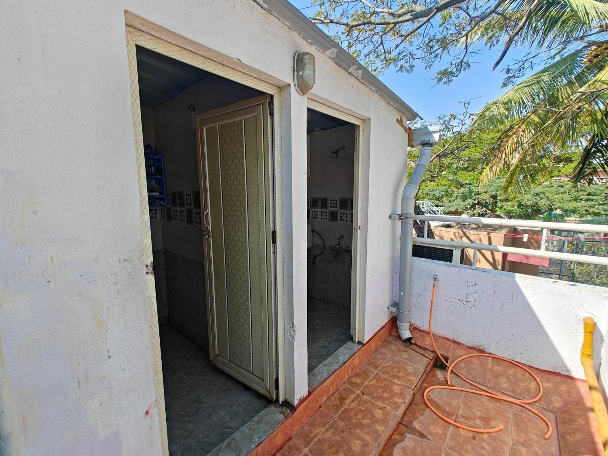 Sampada Homestay Bangalore Exterior foto