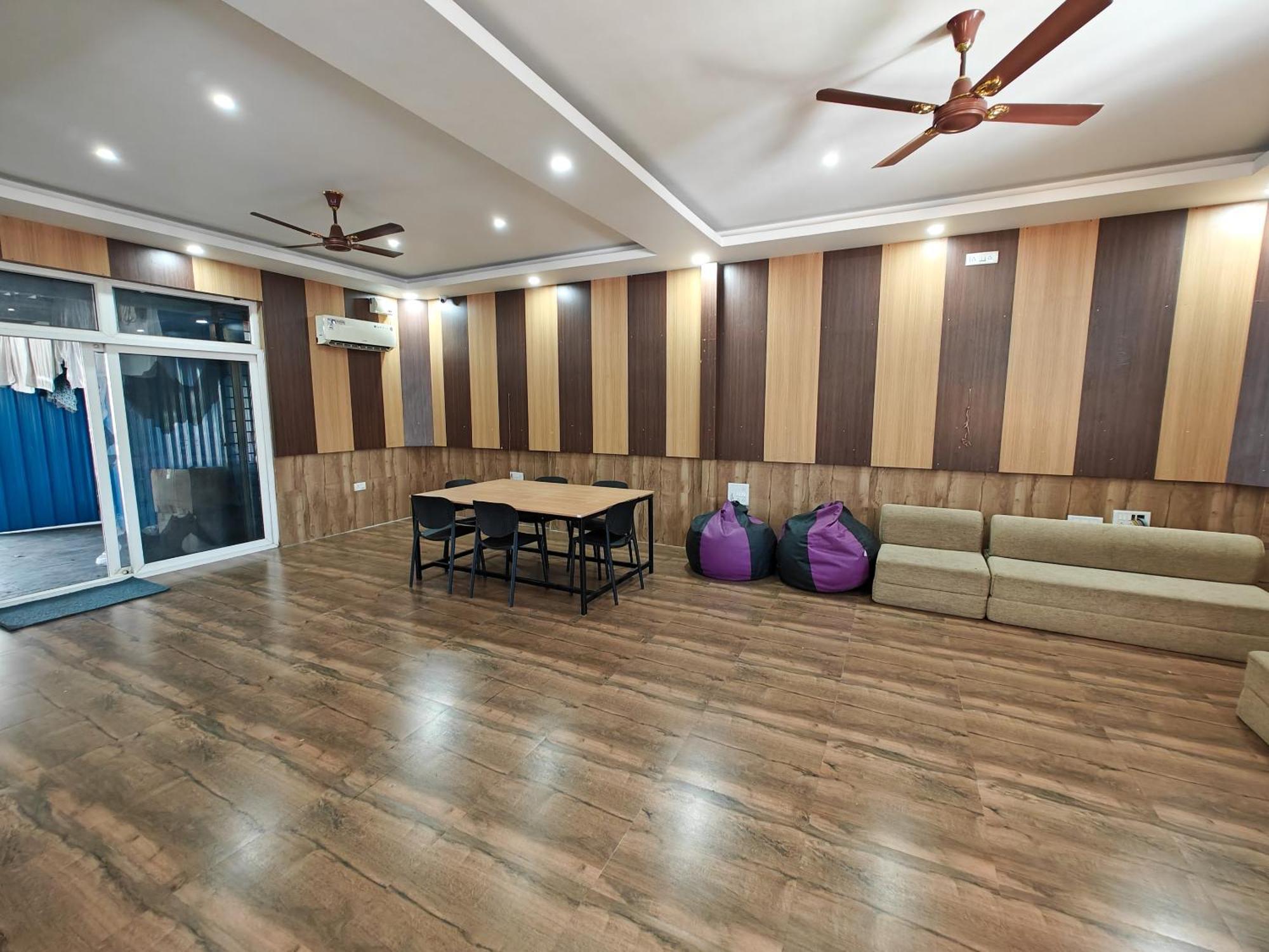 Sampada Homestay Bangalore Exterior foto